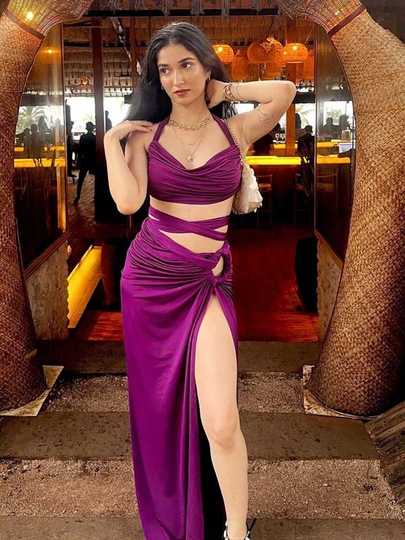 Hotel Hilton Panjim Escort Service in Goa